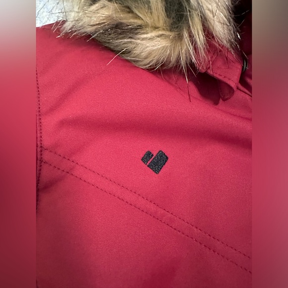 Obermeyer Tuscany II Insulated Jacket, Cranberry, Sz 4 - Picture 16 of 16